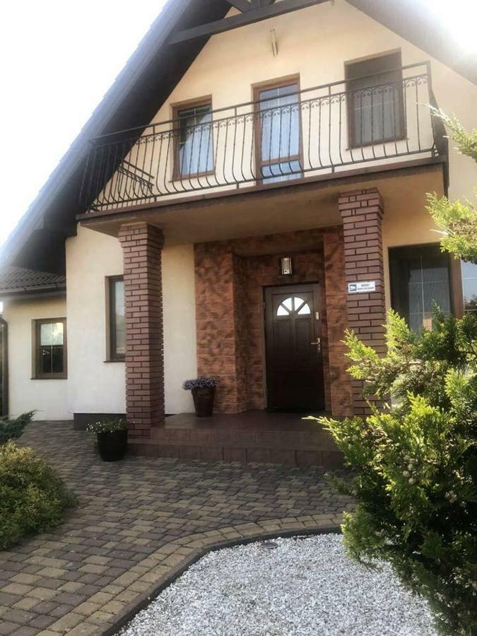 Dom Wakacyjny Przy Szlakach Turystycznych Jastrowie Exteriér fotografie